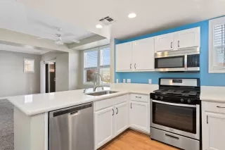 Photo #3: 221149147 Listing