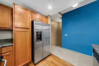 Photo #6: 221149281 Listing