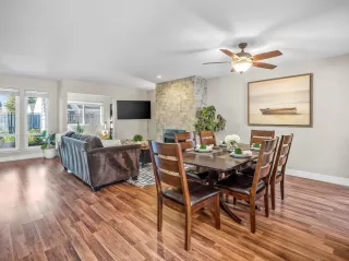 Photo #3: 221149288 Listing