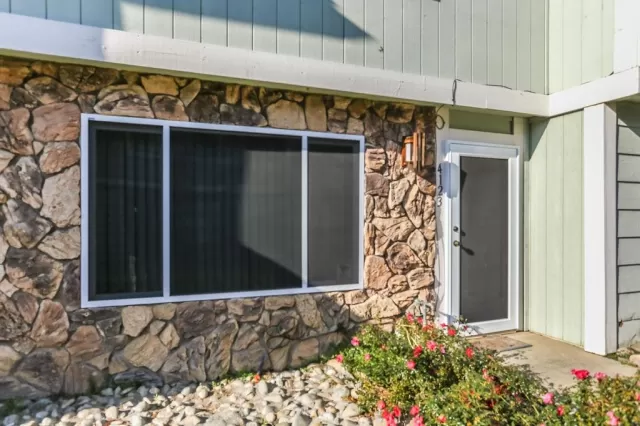 MLS: 221150044 Condo For Sale