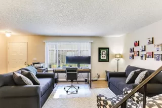 Photo #2: 221150044 Listing 