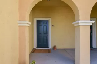 Photo #2: 221150169 Listing