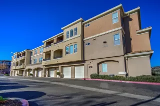 Photo #1: 221150552 Listing