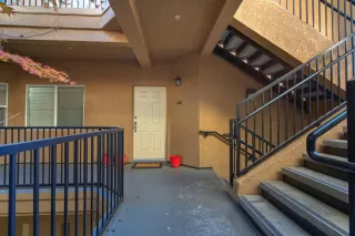 Photo #5: 221150552 Listing