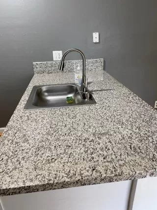 Photo #6: 221150570 Listing