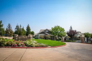 Photo #1: 221151205 Listing