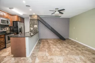 Photo #5: 221151415 Listing 