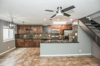 Photo #6: 221151415 Listing 