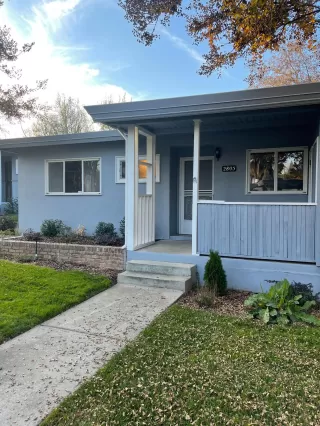 Photo #2: 221151533 Listing