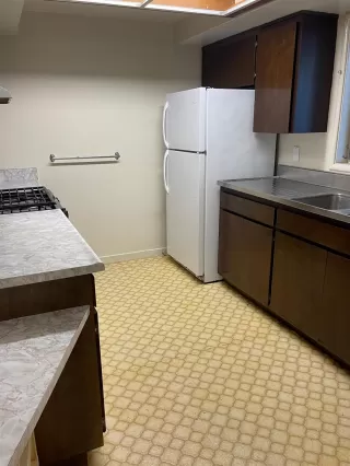 Photo #5: 221151533 Listing