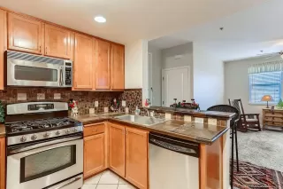 Photo #4: 221151803 Listing 