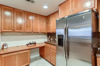 Photo #5: 221151803 Listing 