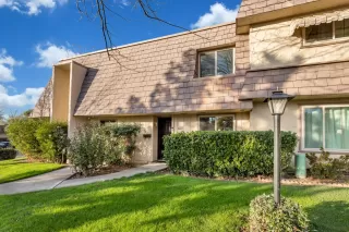 Photo #1: 221151986 Listing