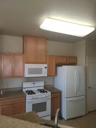 Photo #3: 221152012 Listing 