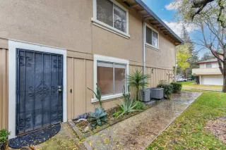 Photo #1: 221152491 Listing