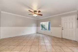 Photo #3: 221152491 Listing