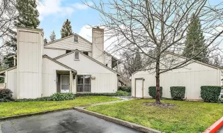 Photo #1: 221152586 Listing 