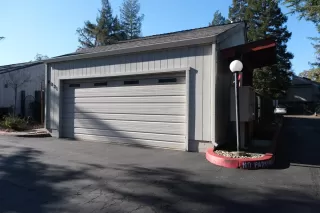 More Details about MLS # 221152826 : 4027 HOLLOW WOOD CT