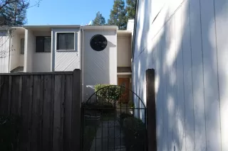 Photo #2: 221152826 Listing