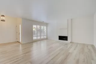 Photo #5: 221152925 Listing