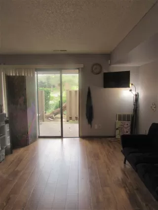 Photo #2: 221153203 Listing