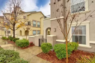 Photo #1: 221153257 Listing 