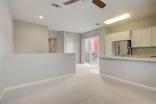 Photo #4: 221153771 Listing 
