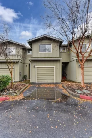 More Details about MLS # 221153794 : 7733 LAUPPE LN #14