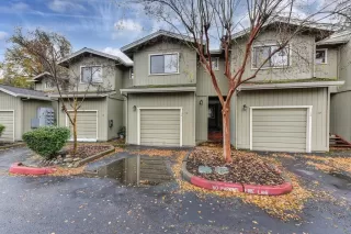 Photo #1: 221153794 Listing