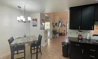 Photo #6: 221154203 Listing