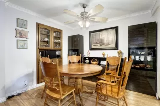 Photo #6: 221154804 Listing