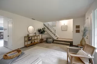 Photo #5: 221154946 Listing