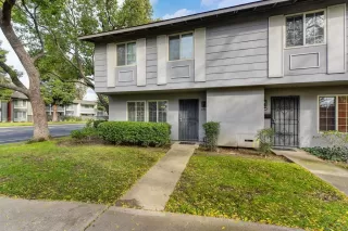 Photo #3: 221155446 Listing