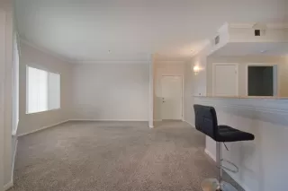 Photo #3: 221155828 Listing