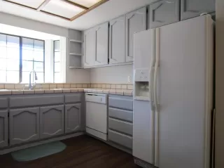 Photo #4: 221156042 Listing