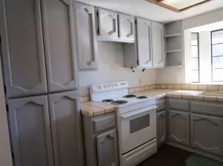 Photo #6: 221156042 Listing