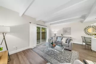 Photo #1: 222000115 Listing 