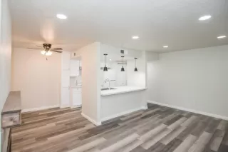 Photo #4: 222000308 Listing