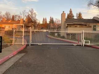 Photo #1: 222000345 Listing