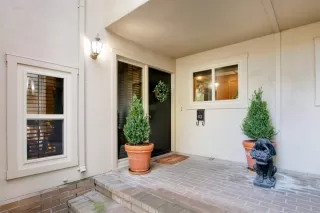 Photo #2: 222000865 Listing