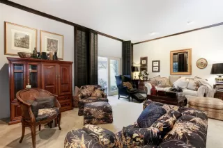 Photo #5: 222000865 Listing