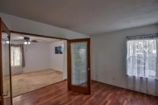 Photo #5: 222000872 Listing