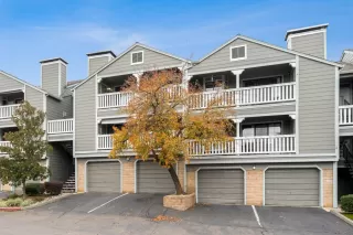 Photo #1: 222000979 Listing