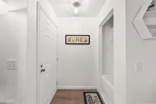 Photo #6: 222000979 Listing