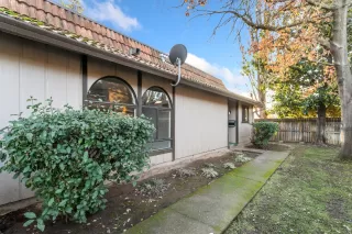 Photo #3: 222001224 Listing 