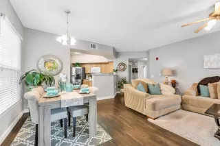 Photo #2: 222001494 Listing 