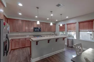 Photo #4: 222002054 Listing