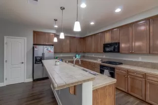 Photo #5: 222002054 Listing