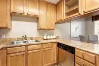 Photo #6: 222002058 Listing