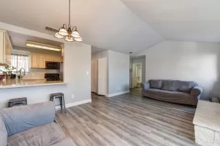 Photo #2: 222002568 Listing
